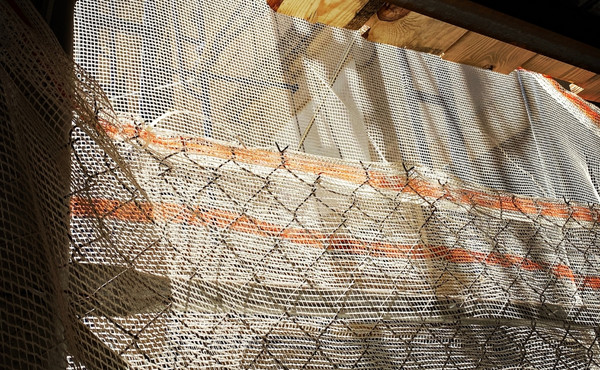 mesh fence screen